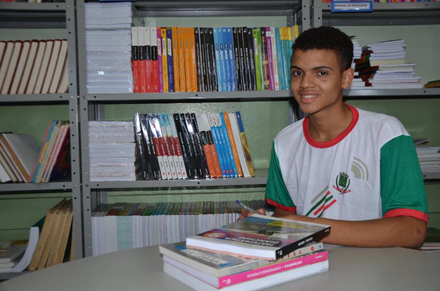 Estudante de Viana é destaque em projeto de matemática