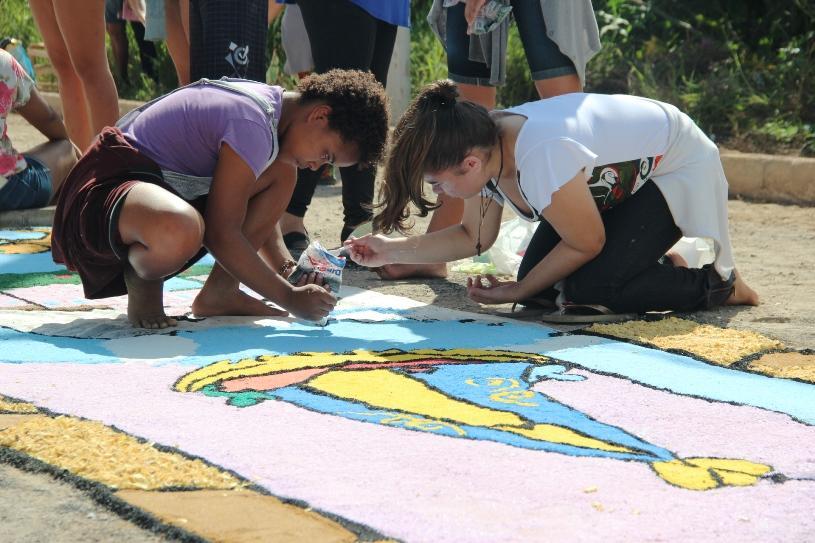 Confecção dos tapetes de Corpus Christi será nesta quinta (15)