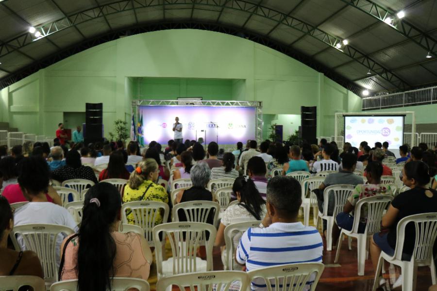 Aula inaugural marca início dos cursos do Gerar e Oportunidades em Viana Sede