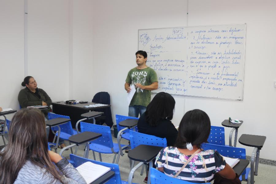 Começam aulas para nova turma do curso Auxiliar Administrativo do Gerar