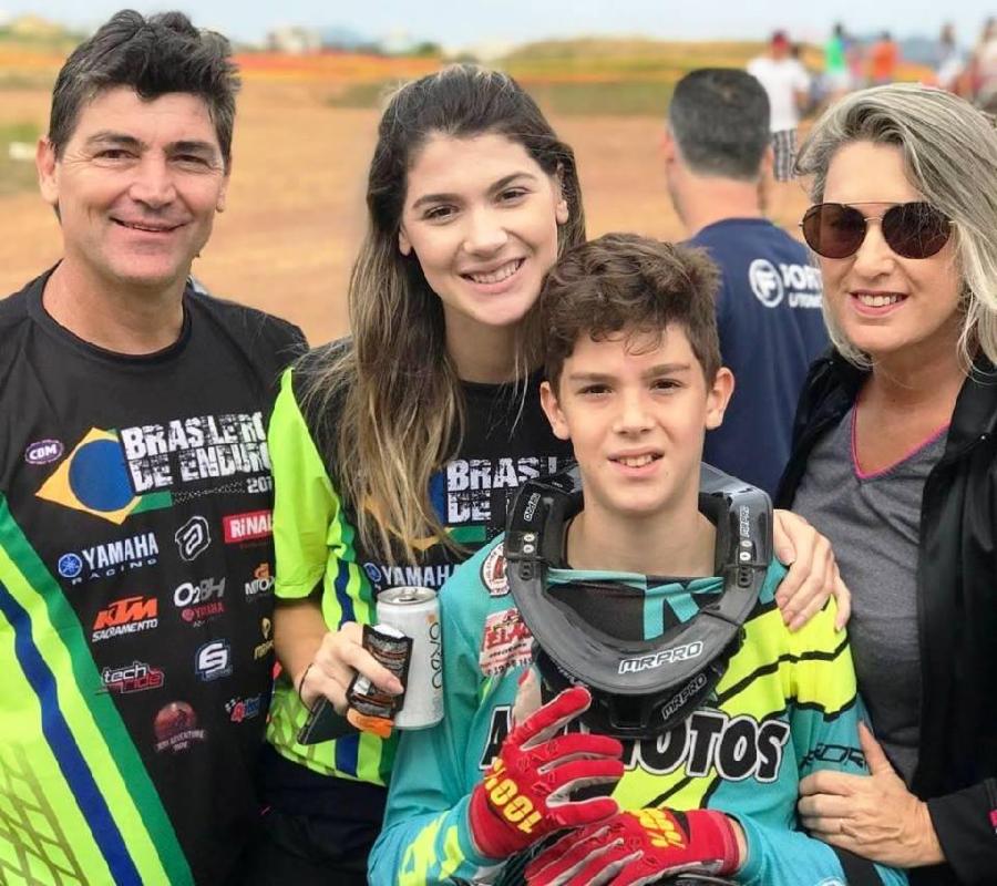 Pai e filho disputam juntos final do Campeonato Capixaba de Enduro em Viana