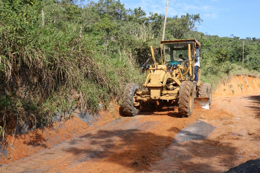 Estrada de Peixe Verde recebe melhorias