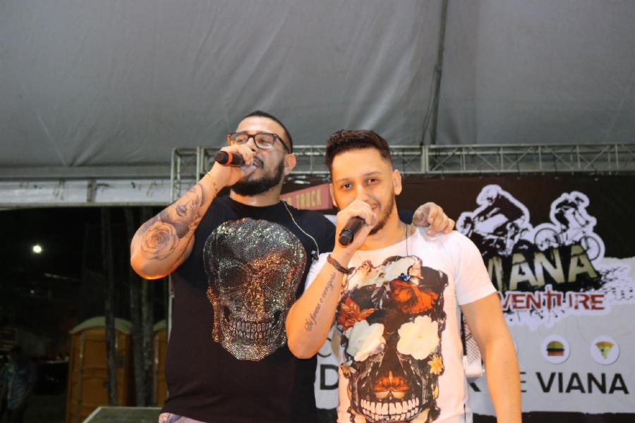 Primeiro dia do Viana Adventure fecha com show da dupla João Felipe e Rafael