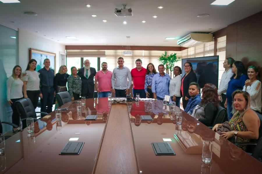 Novos membros do Conselho Deliberativo do IPREVI tomam posse