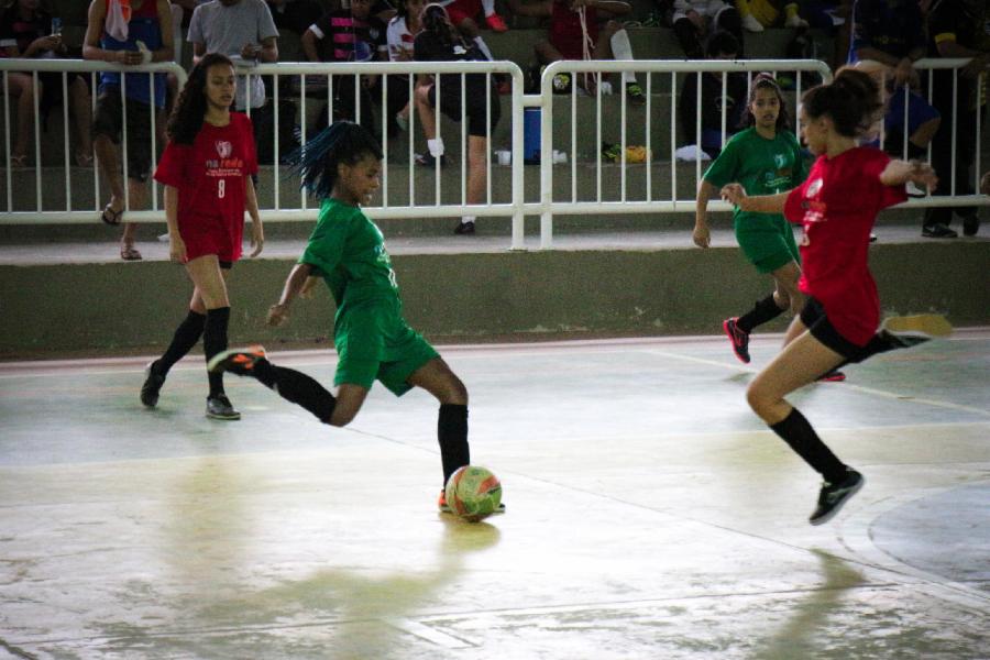 Ginásio em Vila Bethânia reúne times das escolas estaduais durante Jogos na Rede