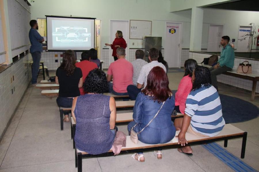 Moradores de Nova Bethânia participam de reunião do Plano de Ordenamento Territorial