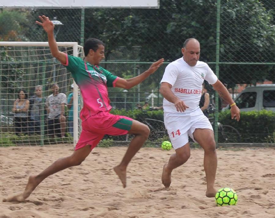 Viana estreia no Campeonato de Futebol de Areia