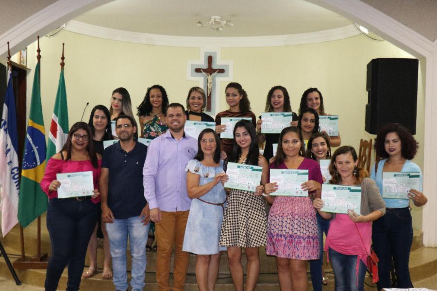 Formatura do Gerar e Oportunidades reúne cerca de 300 alunos no núcleo de Areinha