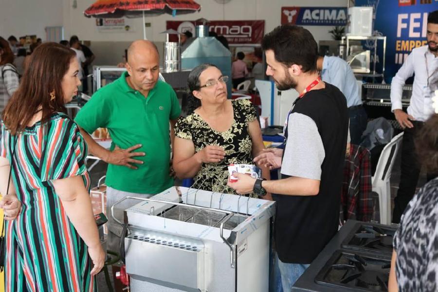 Feirão do Empreendedor movimenta Vila Bethânia