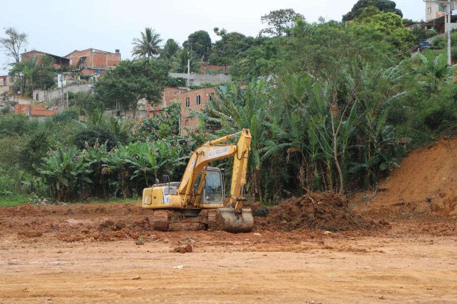 Começam as obras de construção da Praça da Juventude