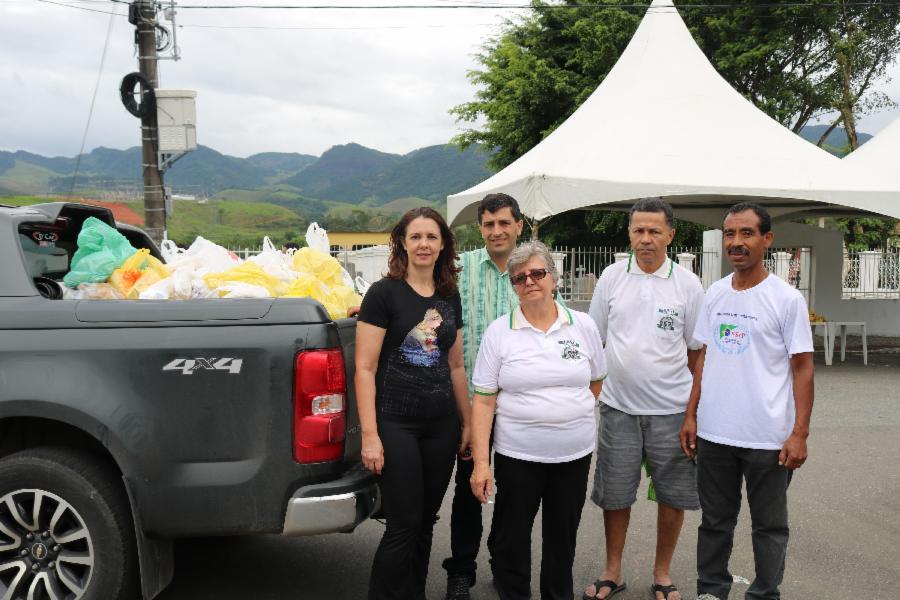 Viana Bike arrecada mais de 700 kg de alimentos para instituição carente