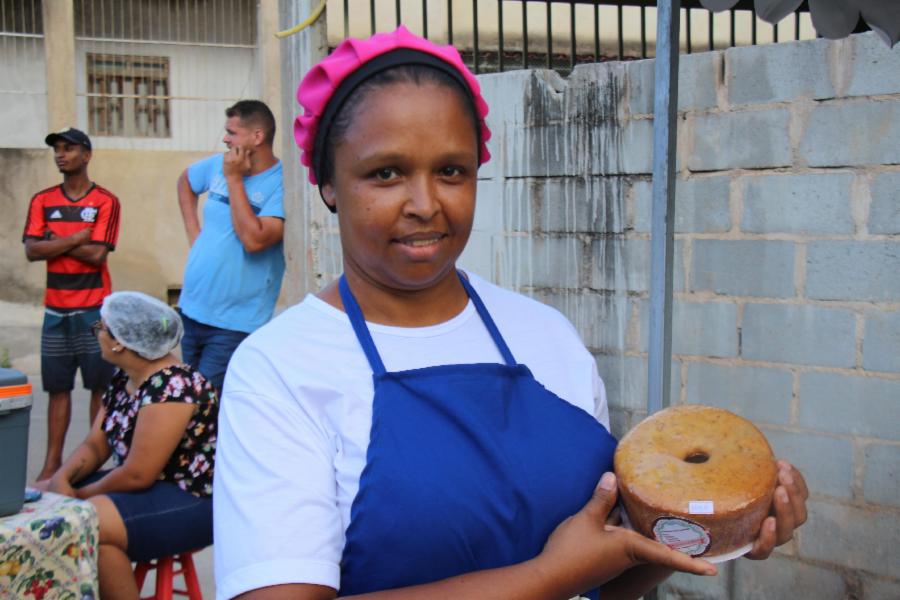 'Semeando Saberes': feira reúne moradores e incentiva empreendedorismo na comunidade de Industrial