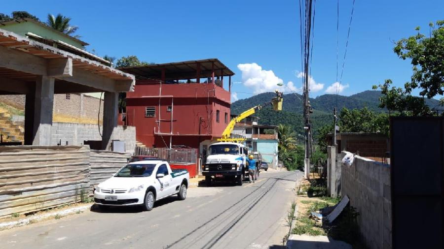 Ruas de Vila Nova recebem melhorias na iluminação pública