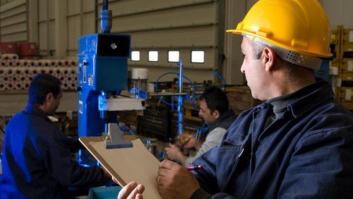 Agência de Empregos anuncia vagas para Supervisor Industrial e Técnico em Segurança do Trabalho