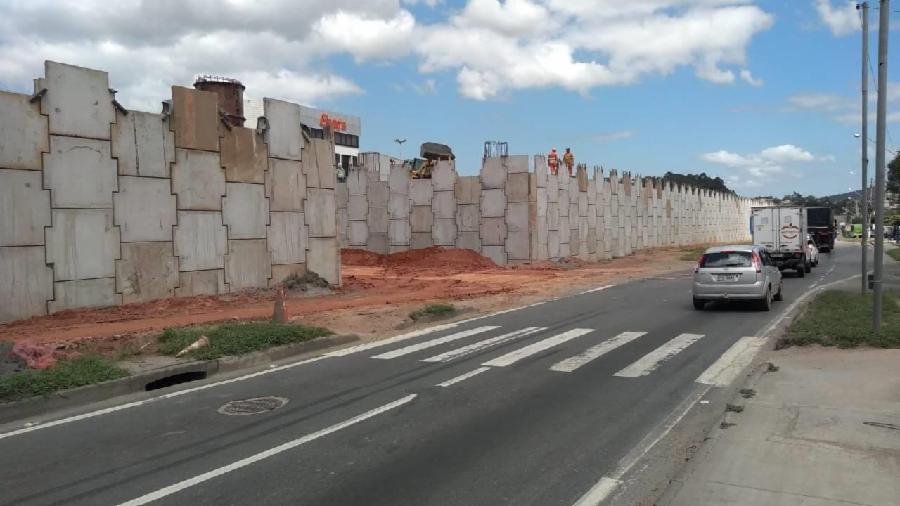 Içamento de vigas em novo viaduto de Viana afetará o trânsito nesta quarta (02)