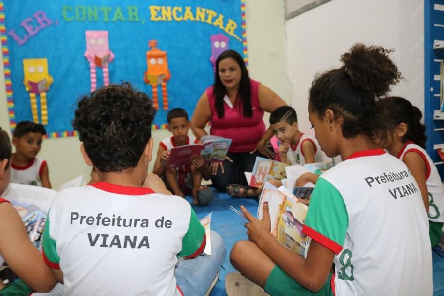 Dia Nacional do Livro: projeto estimula hábito da leitura entre alunos da rede de ensino