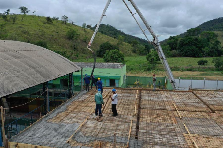 CMEI Bom Pastor recebe concretagem