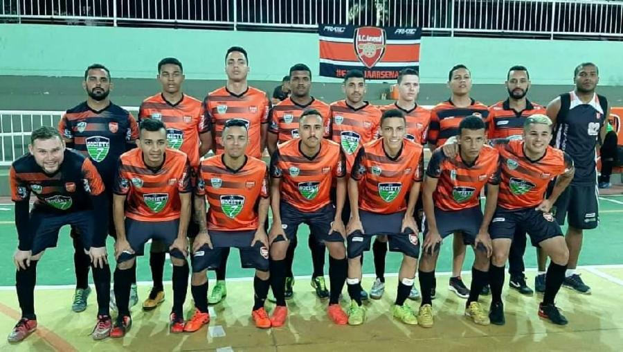 Equipe masculina de futsal de Viana disputa final da taça FAFES na terça (03)