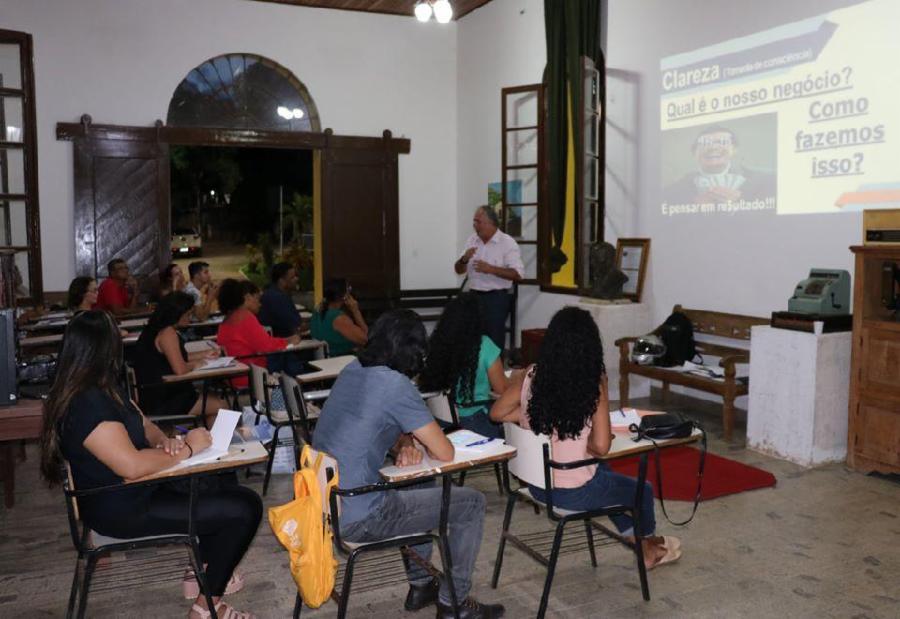 Começa curso de qualificação para atendimento ao turista