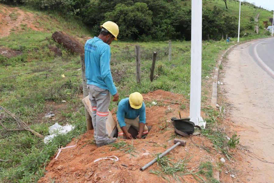 Serviços Urbanos entra na reta final de instalação da iluminação pública na Rodovia Norte