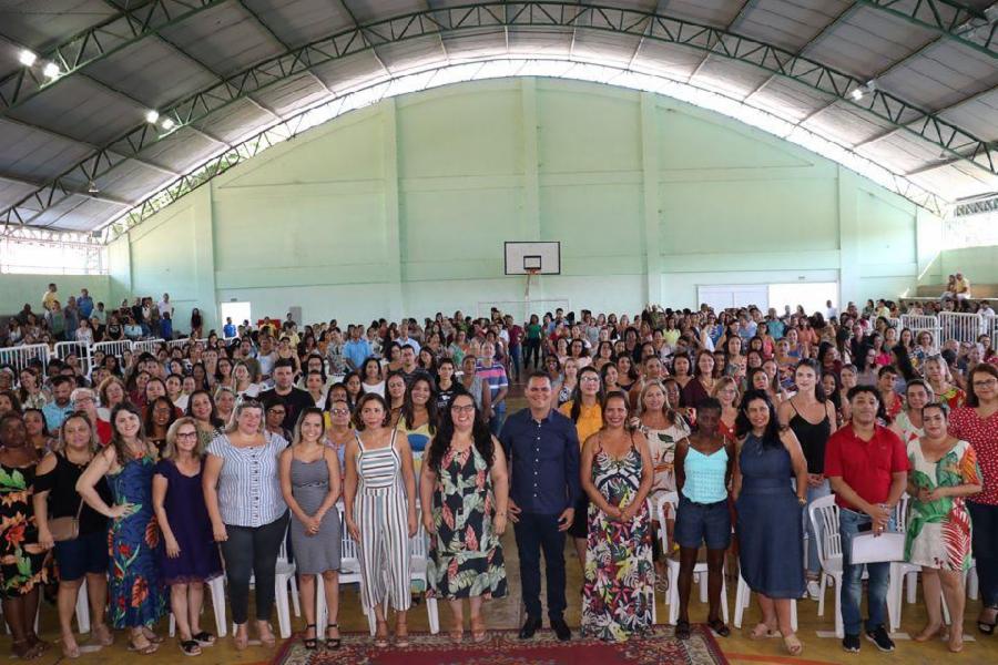 Educação realiza reunião para início do ano letivo