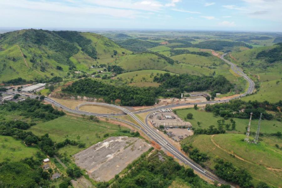 Viaduto em Viana terá tráfego de veículos liberado nesta sexta (28)