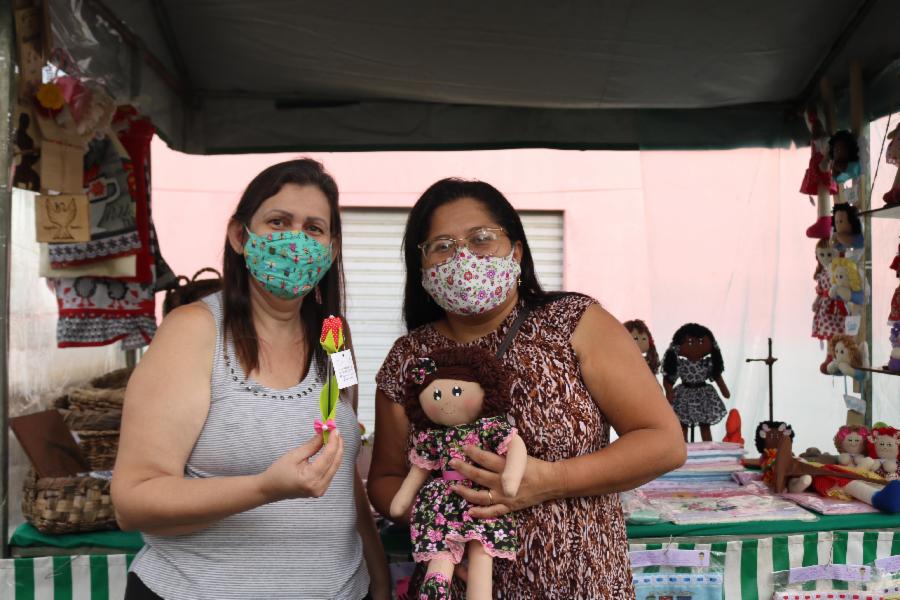 Dia das Mães: artesãs de Viana expõem seus produtos nas feiras do produtor Vianense