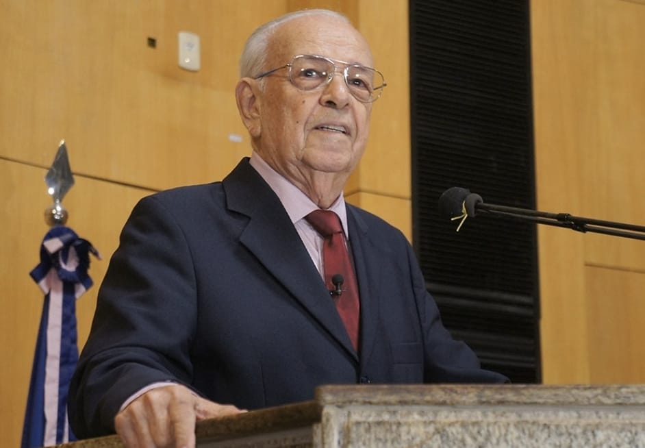 Prefeitura de Viana decreta luto oficial pela morte do Pastor Gedelti Gueiros