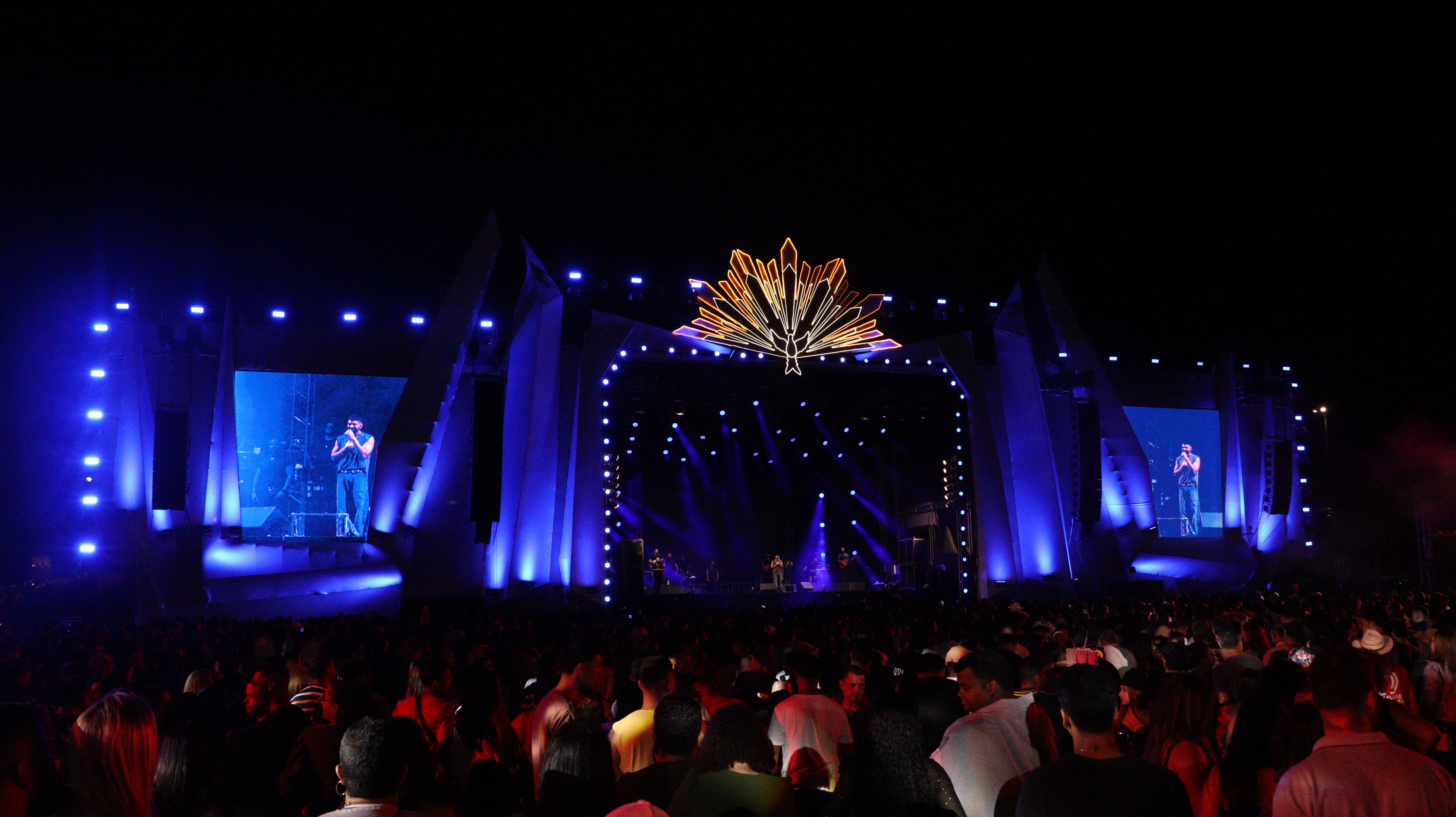 Festa do Divino encerra com chave de ouro com shows, rodeio e empreendedorismo 