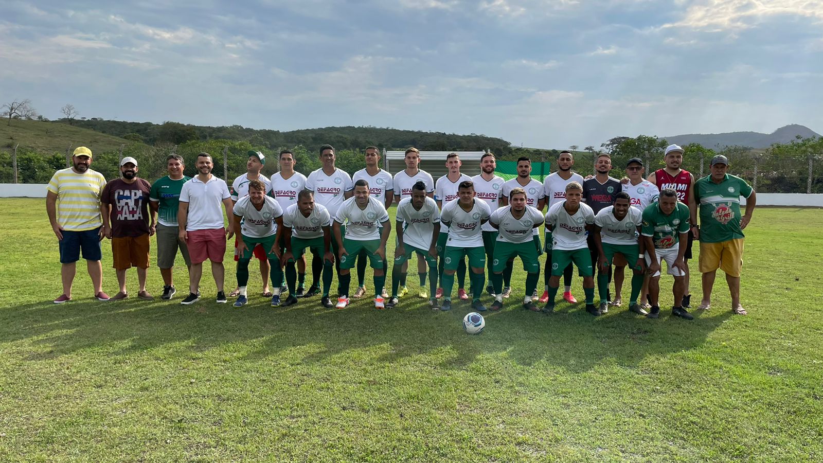 Campo Toca da Onça é reinaugurado na abertura do Campeonato Vianense Amador