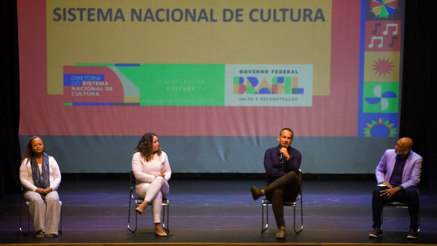 Viana participa da oficina Circula Minc para debater sobre a Lei Paulo Gustavo