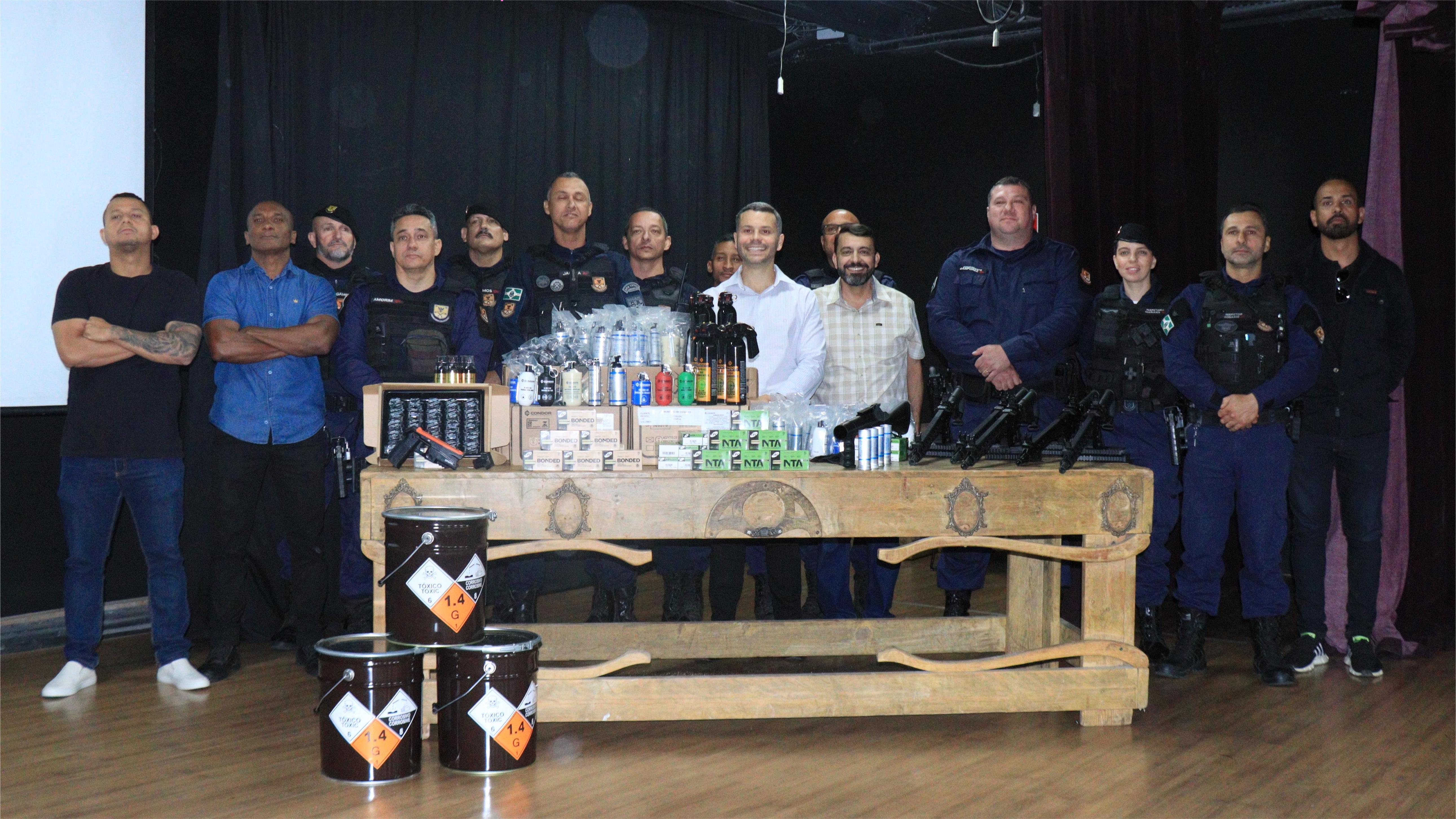 Viana encerra Semana Nacional de Trânsito com entrega de novos equipamentos à Guarda Municipal