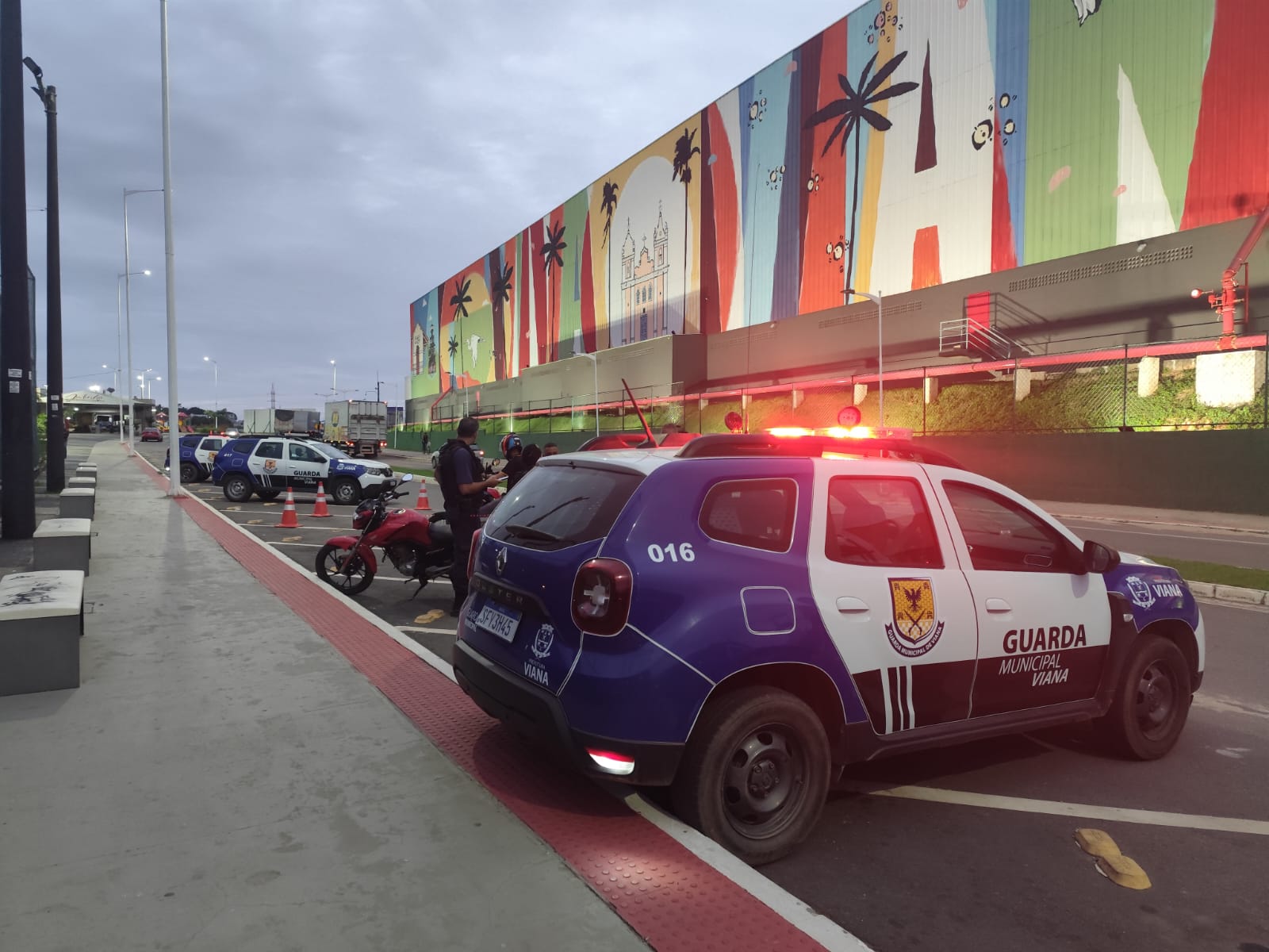 Operação Duas Rodas realiza fiscalização integrada em Viana e resulta em prisões e apreensões