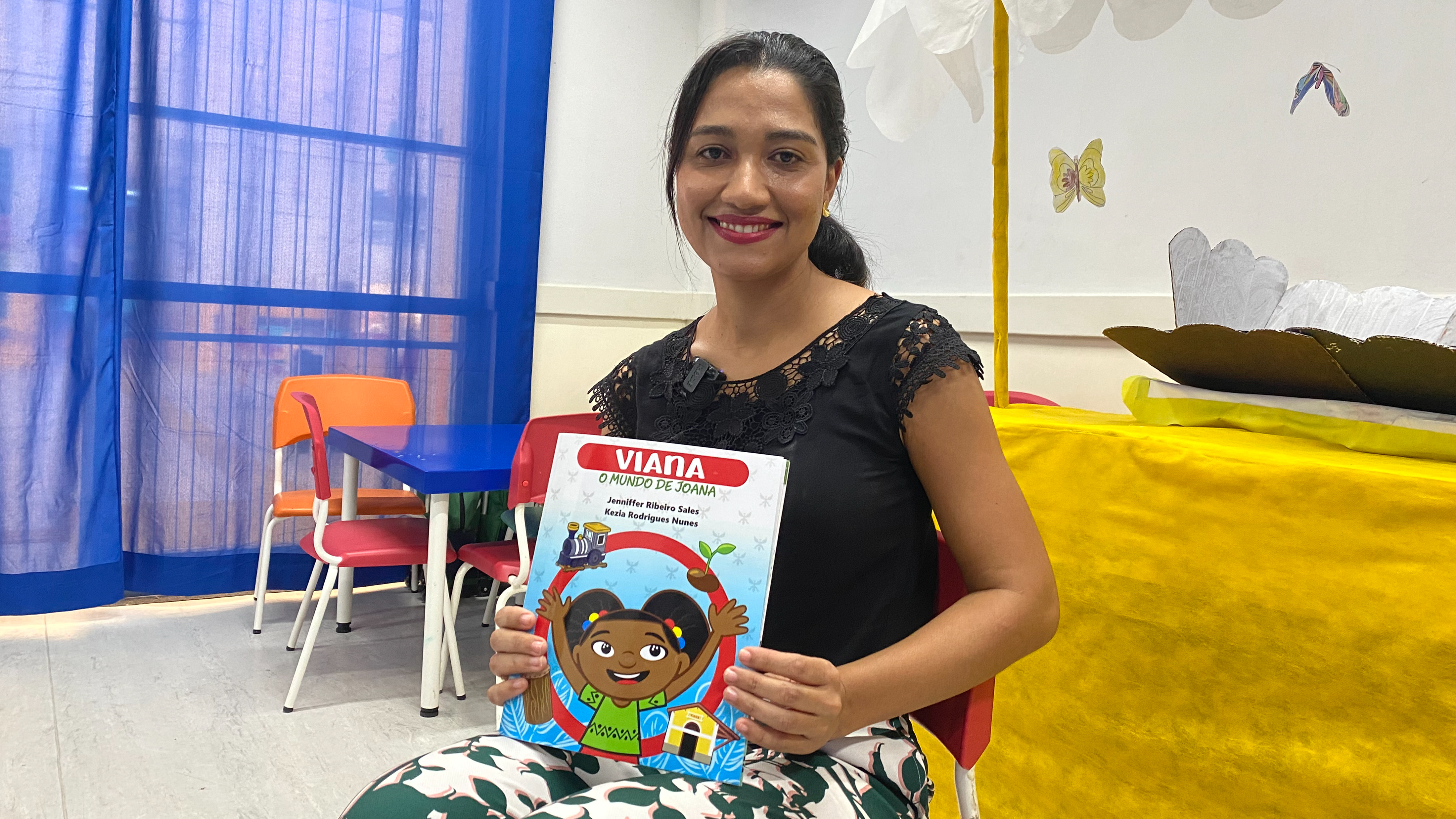 Professora de Viana lança livro inspirado nas brincadeiras e vivências com crianças do CMEI