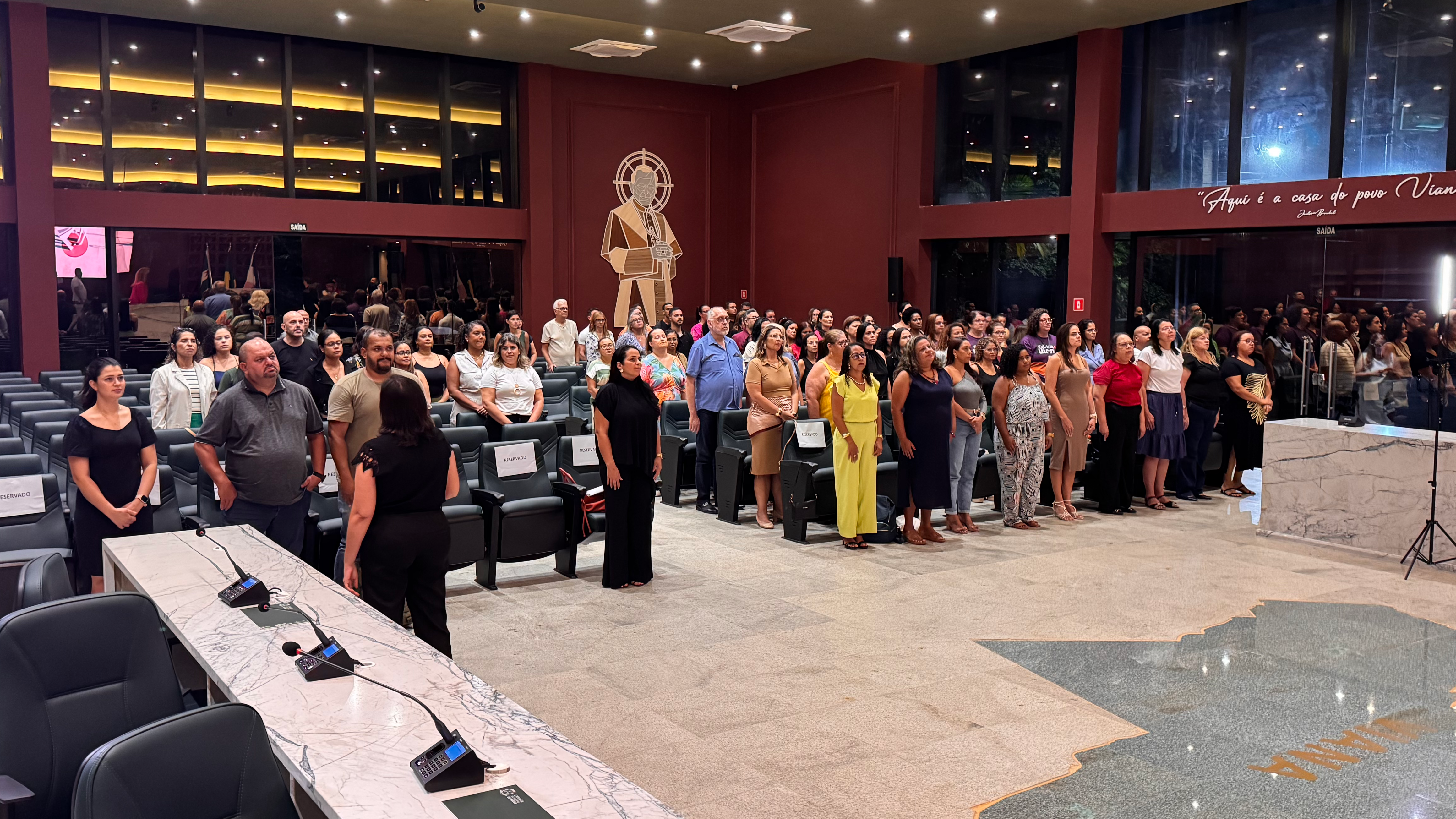 Plano Municipal de Educação é lançado em Viana com participação da comunidade escolar