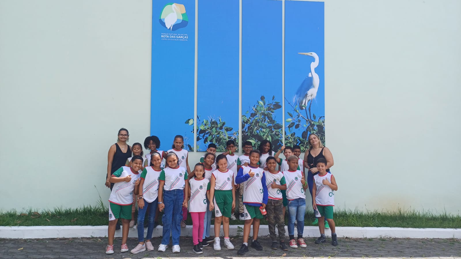 Estudantes vivenciam atividades sensoriais no Parque Natural Municipal Rota das Garças