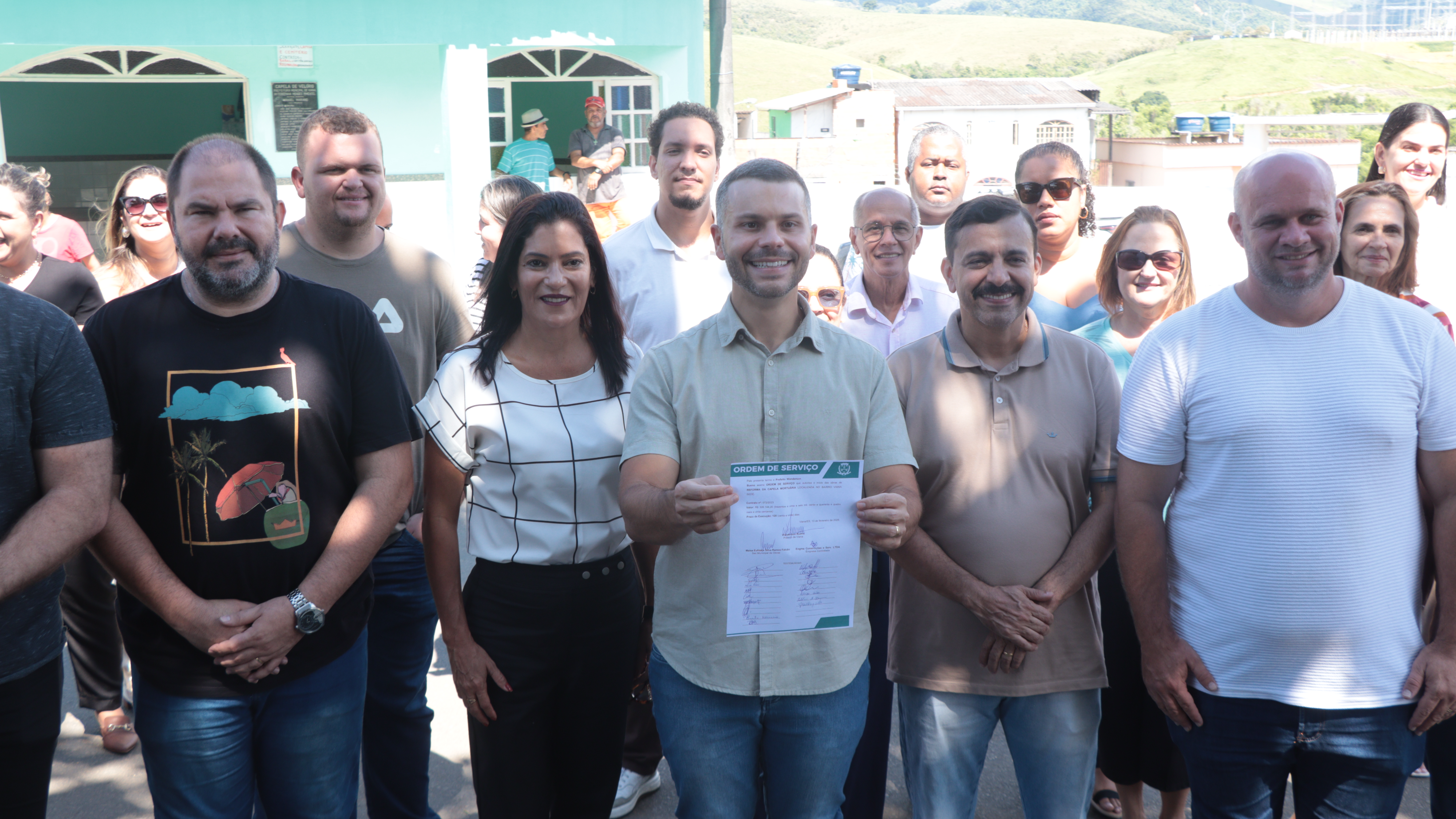 Ordem de serviço marca início das obras de revitalização da capela mortuária de Viana Sede