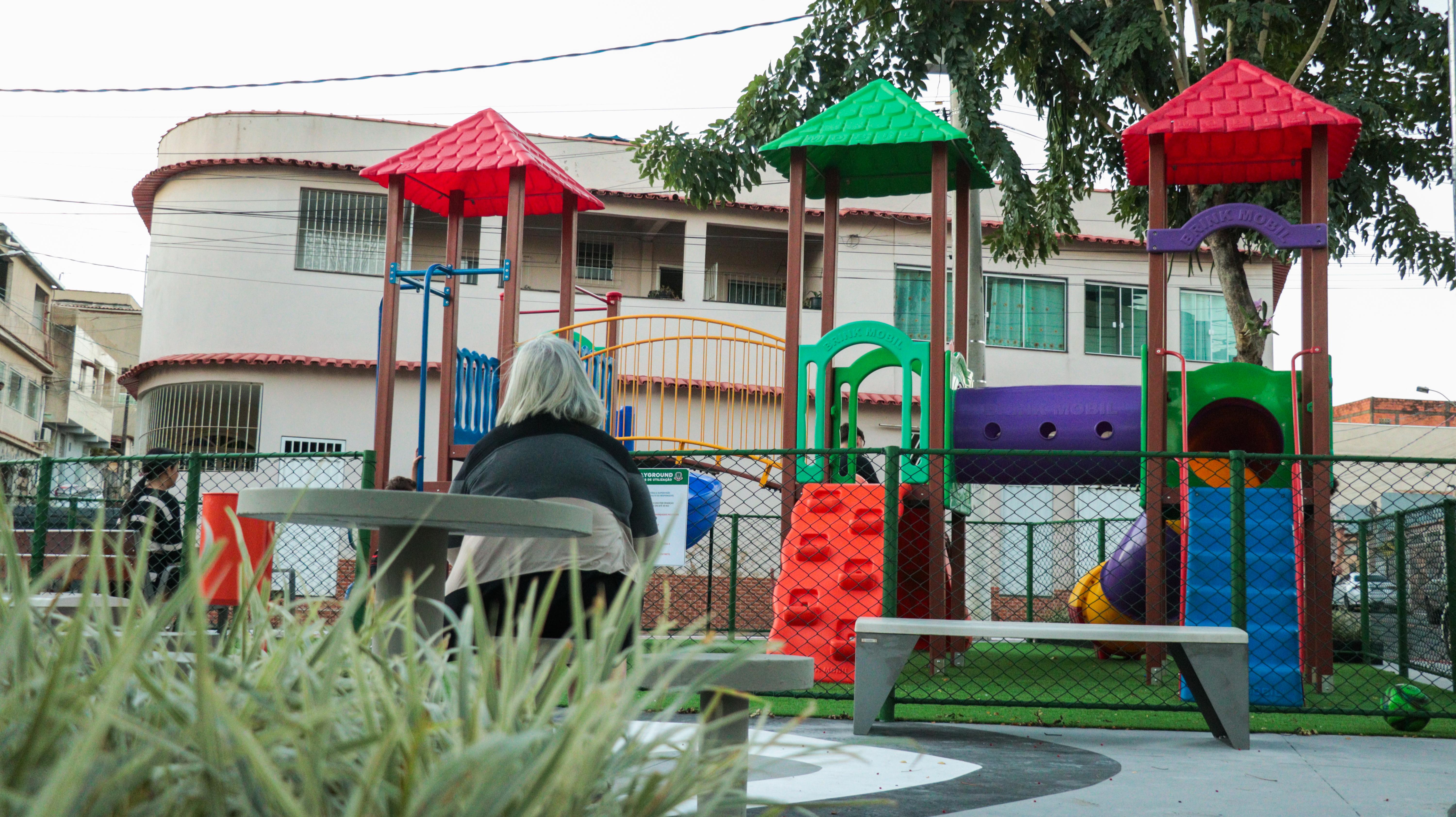 Praça mais antiga de Marcílio de Noronha é revitalizada e entregue à comunidade