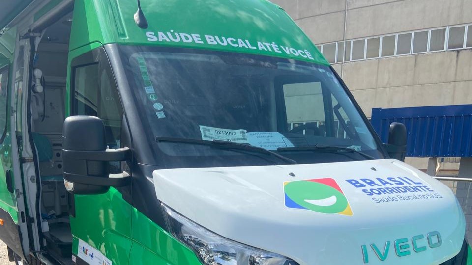 Viana recebe Unidade Odontológica Móvel do Governo Federal para ampliar atendimento bucal via SUS